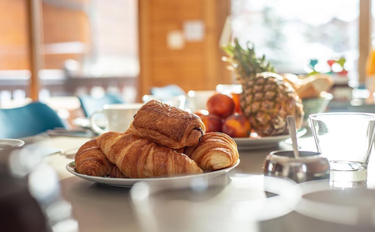 Ananas, Hameau Des Marmottes